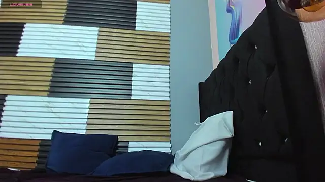 karlostrom (Ask my age) - 🔥Striptis+ song+flash balls🔥