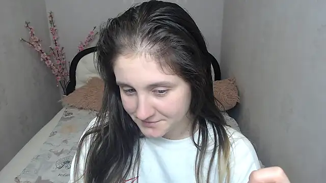 Holliy_Cooper webcam