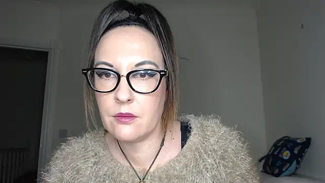 Humiliatrixxxx webcam