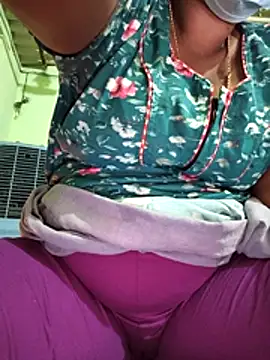 Tamilselviroja- webcam