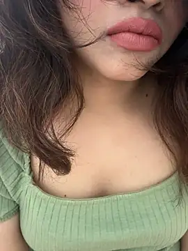 riya_sharma11 webcam