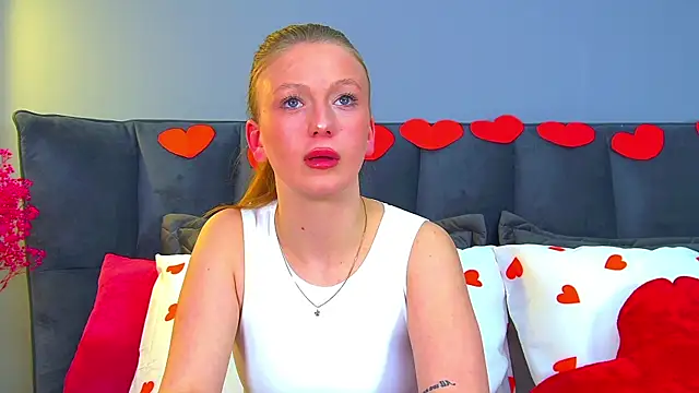 BeatriceBinoche webcam