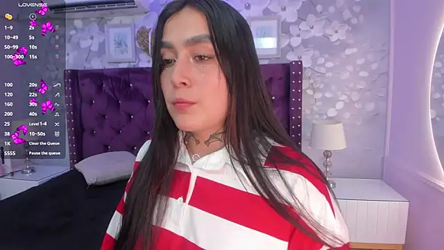 elodie_walker webcam