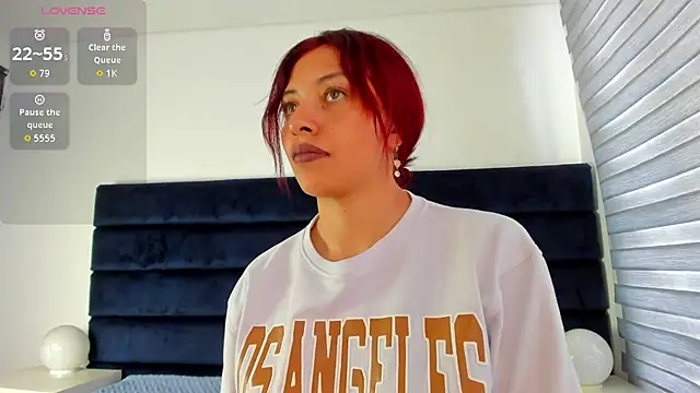 melanie_roux__ webcam