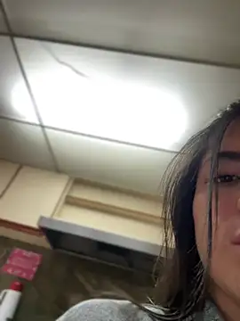 Webcam Model (PamelaJonsom_)  is live.Free join now!