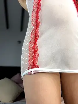 SweetieSinXXX from StripChat is Freechat