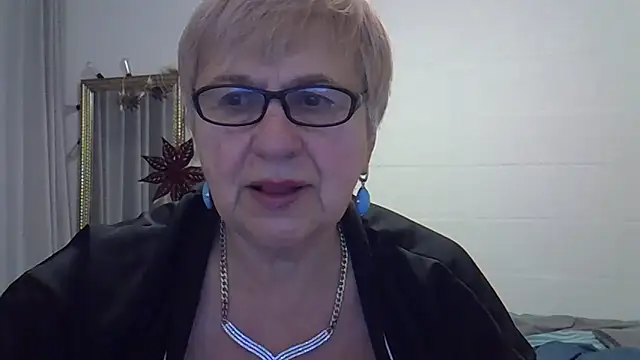 SweetCherry27 webcam