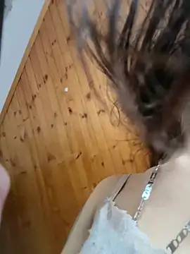 Ninffa_pinkk21 webcam