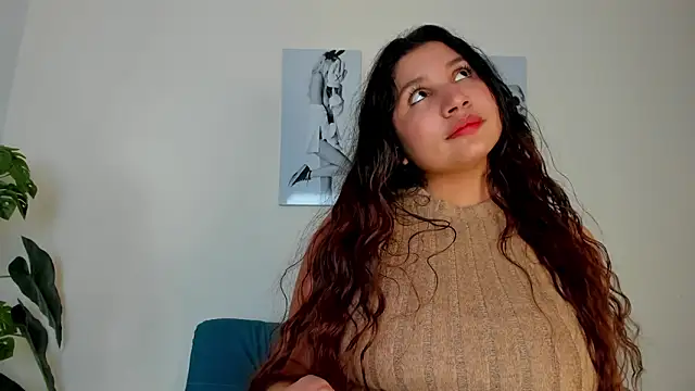 Victoria_Rosee webcam