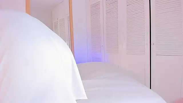 ALICESANDOVAL webcam