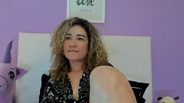 Charlotte11-11 webcam