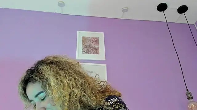 Charlotte11-11 webcam