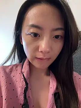 美女ReiningAffaire在线直播