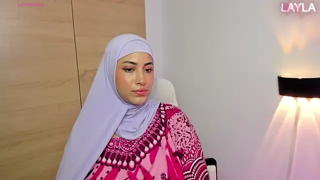 lay_la_ - LAY_LA_'s free webcam - UK Sex Cams