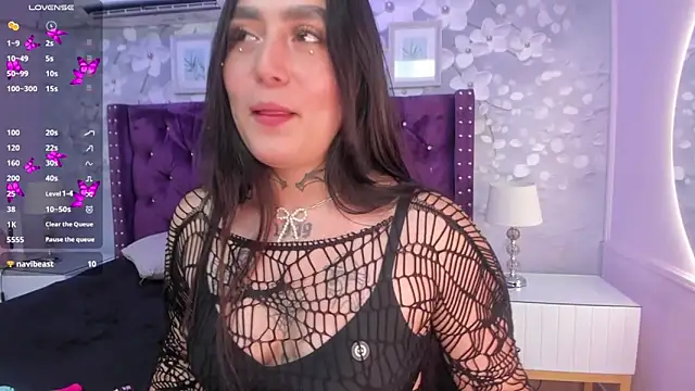 elodie_walker webcam