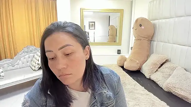 gaby_trent - Gaby_trent's free webcam - UK Sex Cams