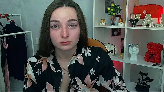 _Barbie_Kiss_ webcam