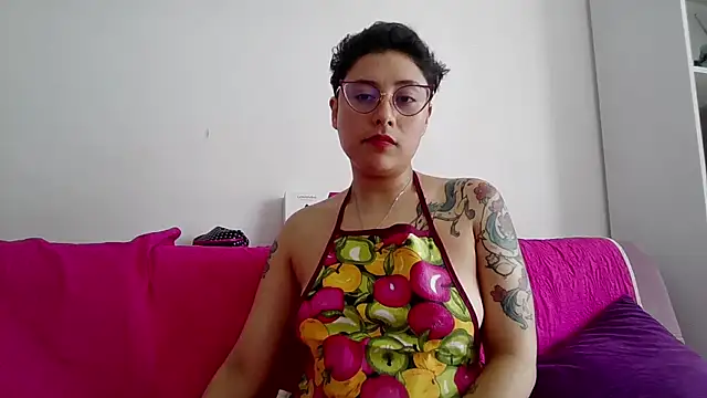 juliexxxxtasy - Juliexxxxtasy's free webcam - UK Sex Cams