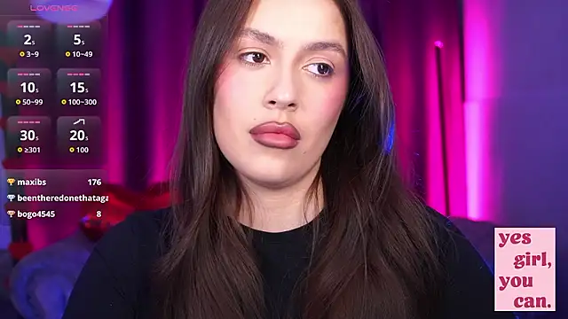 emiliyaroude - EmiliyaRoude's free webcam - UK Sex Cams