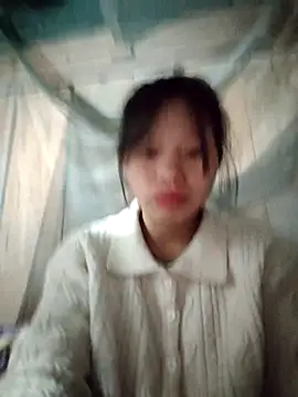 linh-miu99 webcam