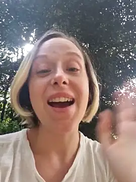 Public_Katrisha webcam