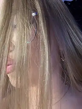 AubrieleRouj1 webcam