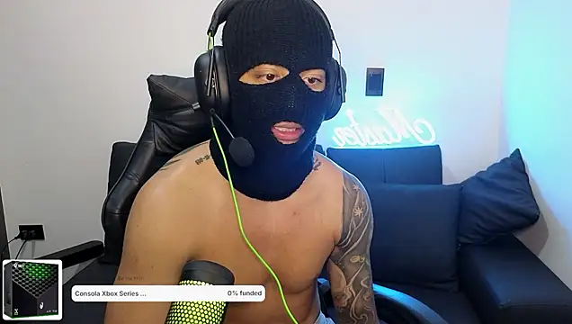 cash_master888 webcam