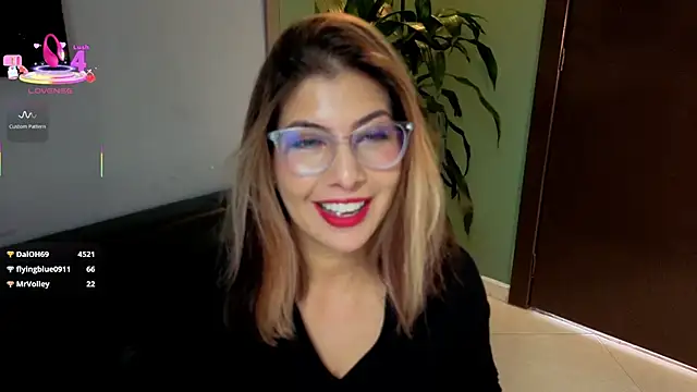 scarlett_moore webcam