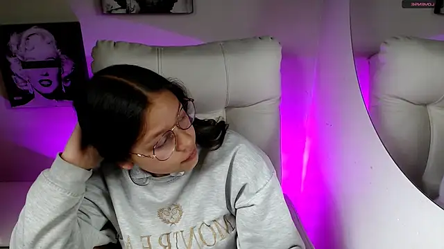 SamanthaRoldaan webcam