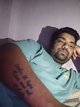 L9vefromAkhil webcam