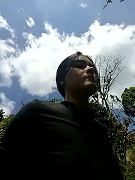 laura_arias018 webcam