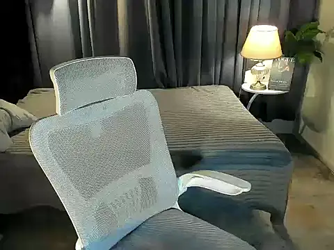 urfanatic_yumi webcam