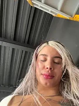 YouCandiSumisa webcam