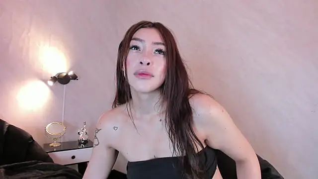 DAKOTA_SAKURA webcam