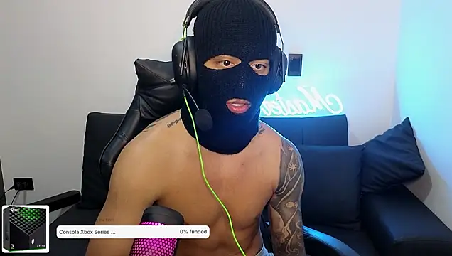 cash_master888 webcam
