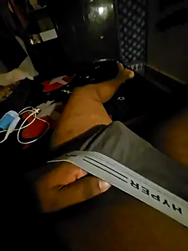 Bnglrmallu_aachujos webcam