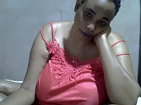milky_mom webcam