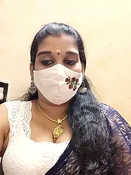 Webcam Model (amelia-rani) is live