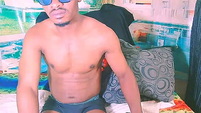 EbonyTiger69 webcam