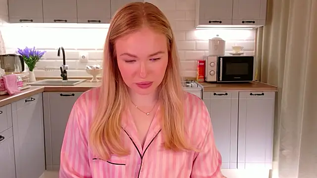 Veronika_Mitchel webcam