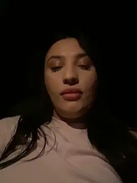 marialove221 (F young) - Fuck pussy In doggy