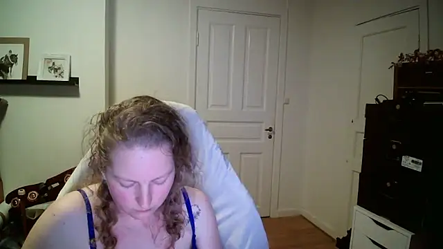 Girlnina-1995 webcam