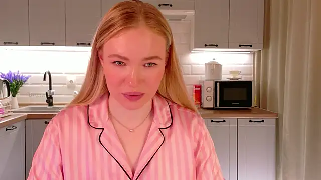 Veronika_Mitchel webcam