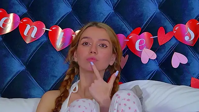 VanessaVienne webcam