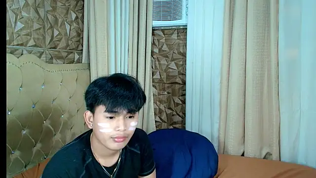 xlovercutietwink webcam