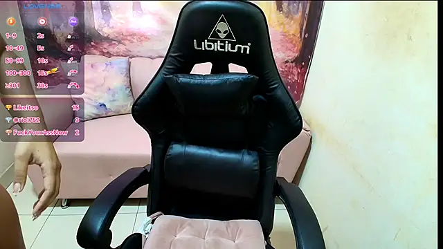 Emma_latinasexy18 webcam