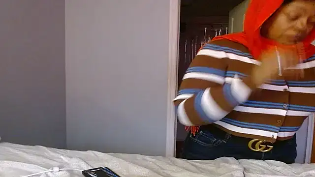 MSweetLindaParks webcam