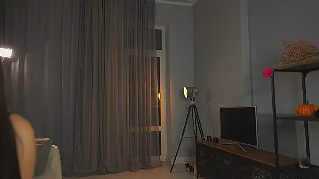 RegeniaPervis webcam