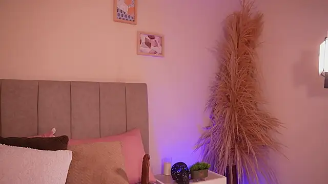 curvyliciousss webcam