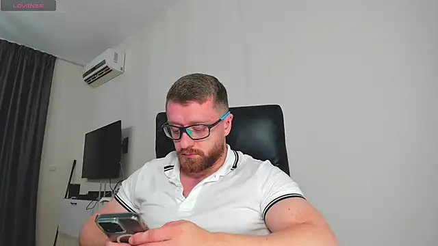 Findom_guy webcam